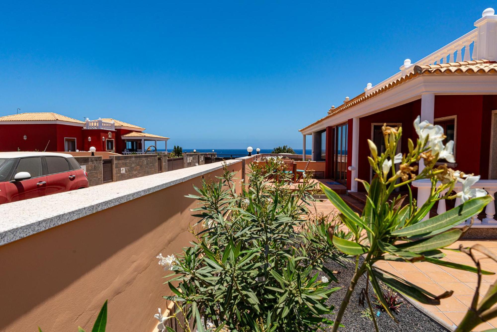 Villa Oceana - Cliffside Retreat Costa De Antigua Εξωτερικό φωτογραφία
